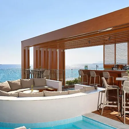 Enorme Santanna Hotel