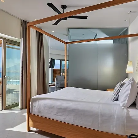 Enorme Santanna Hotel Ierapetra (Crete)